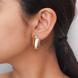 Golden earrings with Pearl Back