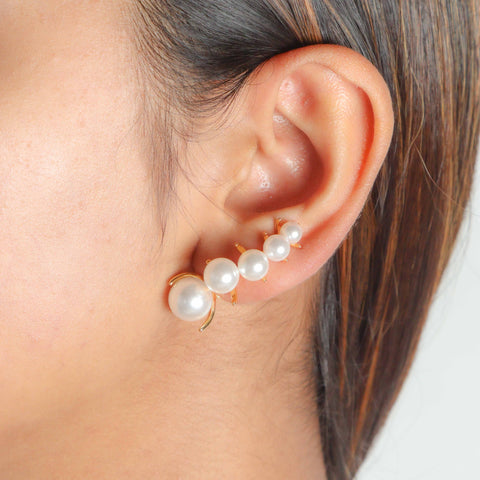 Catapearl Earrings